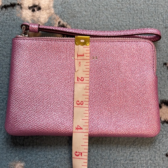 Coach wristlet - Picture 4 of 7
